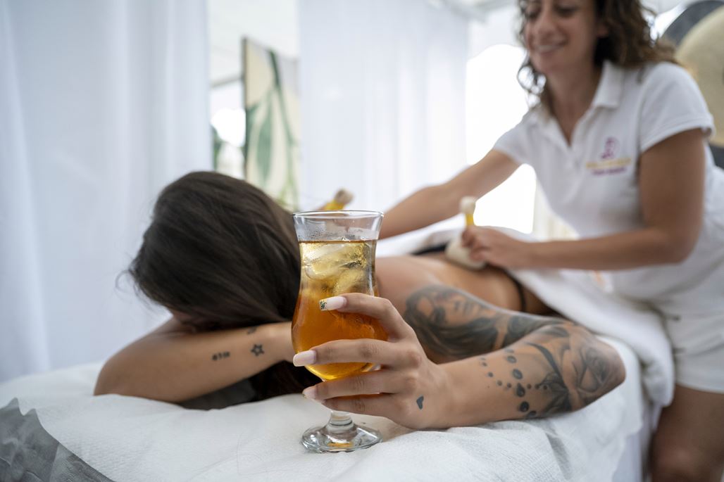 massage-1.jpg